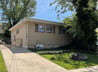 90 Baltimore St, Staten Island, NY 10308