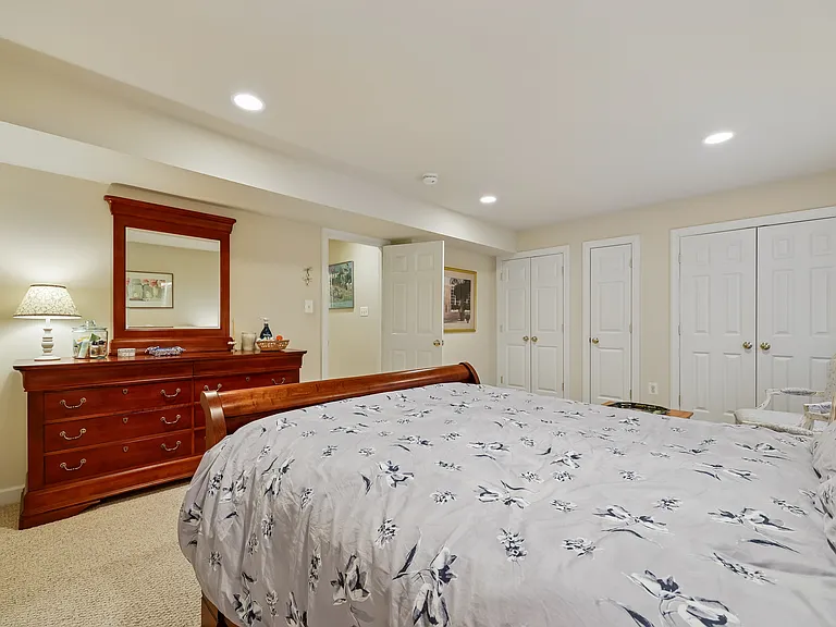 8807 Ridge Rd — Photo 27