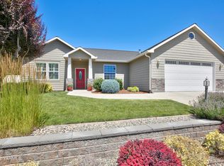 8711 Woodwinds Way, Yakima, WA