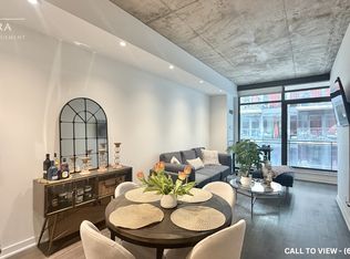 10 Morrison St #406, Toronto, ON M5V 2T8