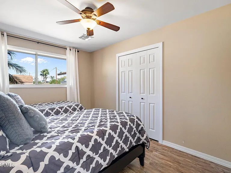 8625 E Lincoln Dr — Photo 14