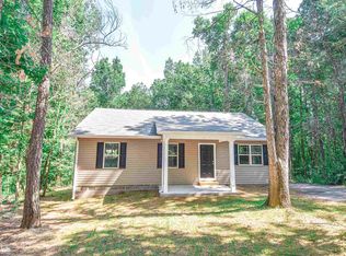 101 Runaway Lake Dr, Griffin, GA 30224