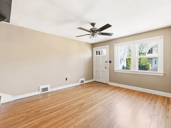 221 Ralph St, Belleville, NJ 07109