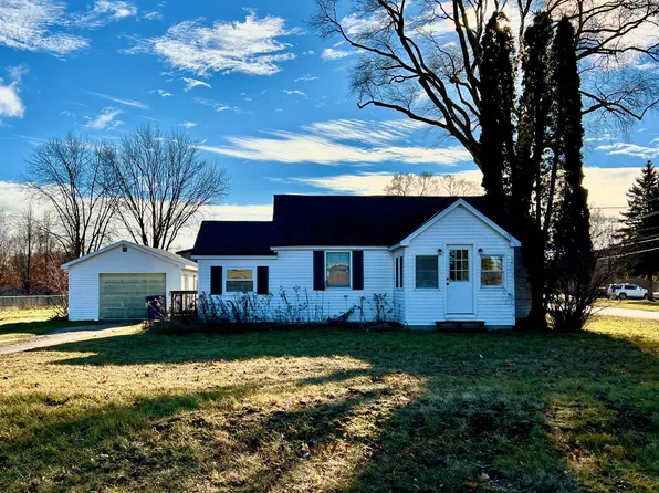 303 Meguzee Point, Elk Rapids, MI 49629