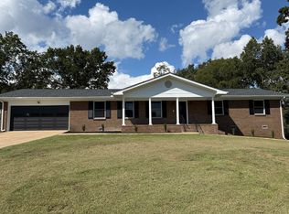 4705 Overlook Ln, Hixson, TN 37343