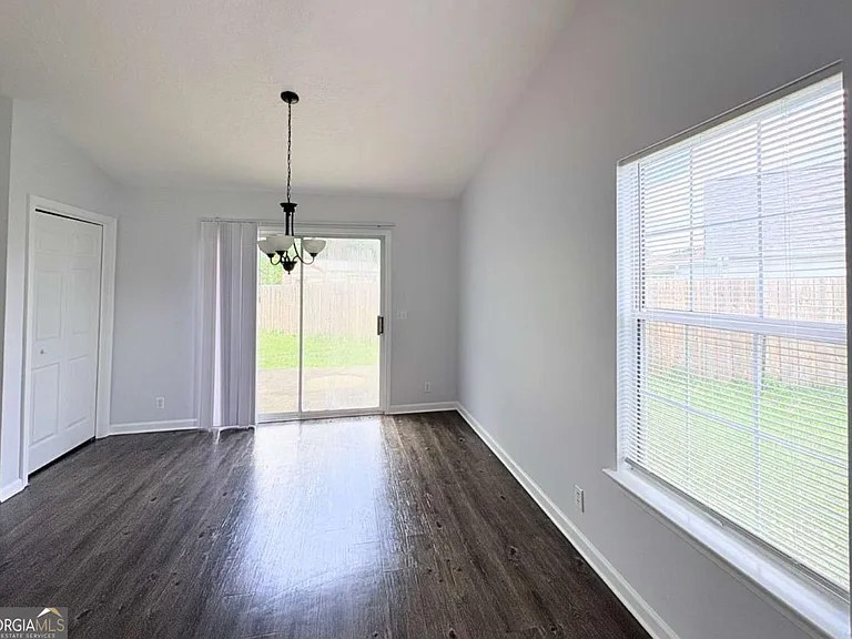120 Pleasant Breeze Way — Photo 11