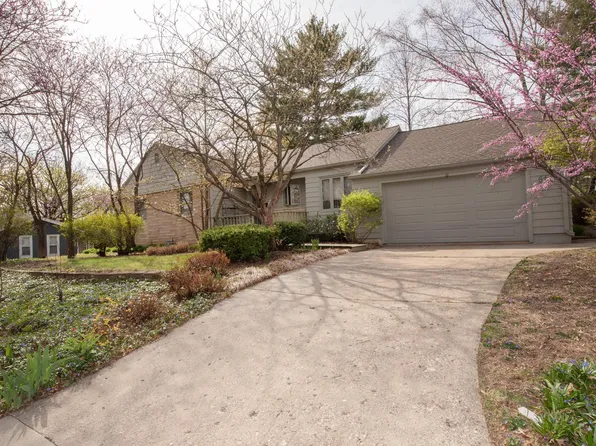 610 Riley Ln, West Lafayette, IN 47906