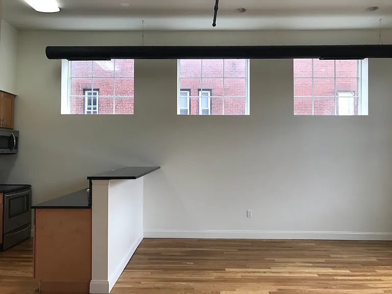 27 Western Avenue — Photo 14
