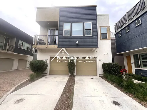 334 1st Ave Photo 1