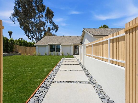 5th image of 1404 Avenida De Las Adelsas