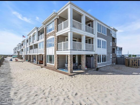 438 Highway 35 APT 2101