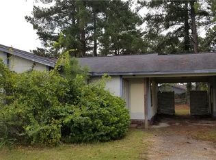 2654 Graham Rd, Fayetteville, NC 28304