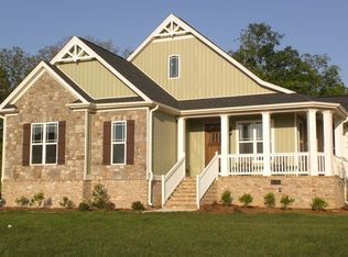 7100 Avonlea Ln, Chattanooga, TN 37421