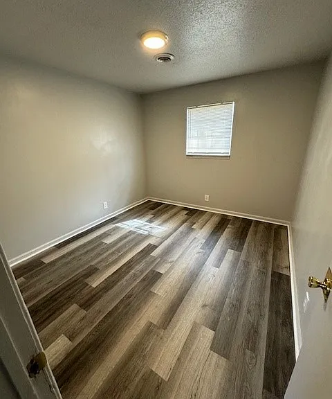 330 W Wall St #L/B — Photo 14