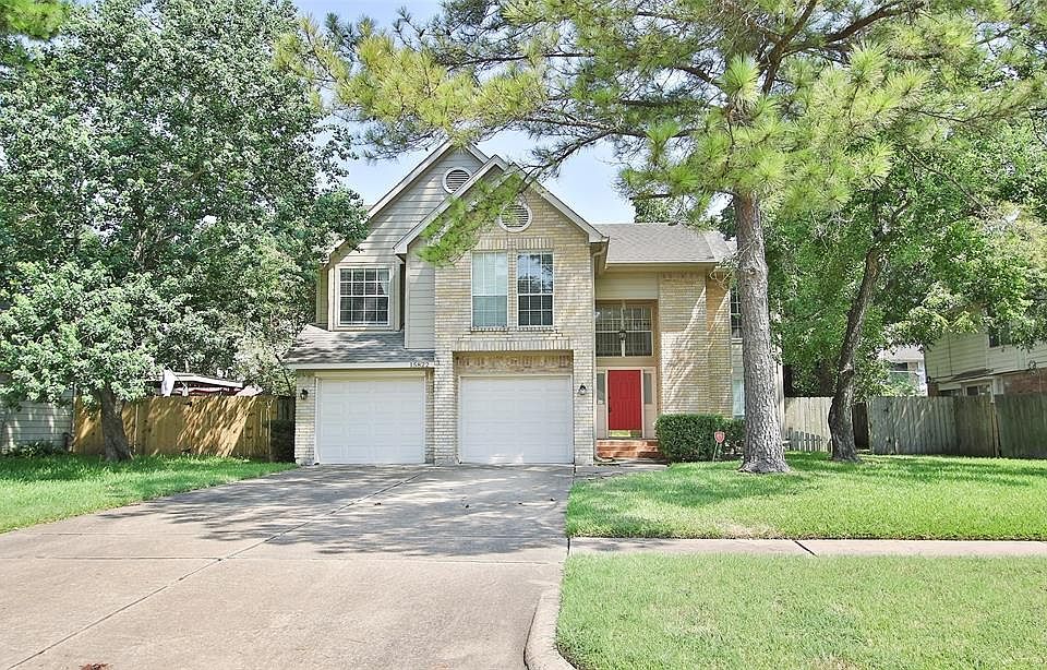 1st image of 15822 Oak Mountain Dr