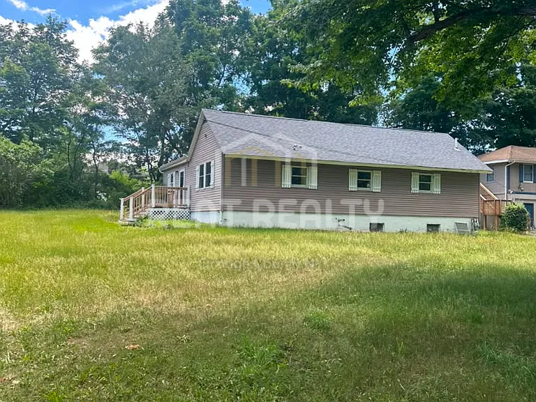 1535 Route 208 — Photo 2