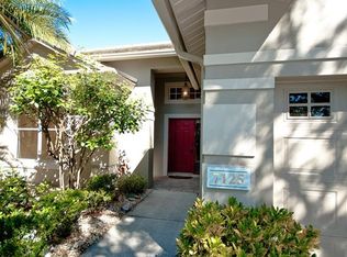 7125 Victoria Cir, University Park, FL 34201