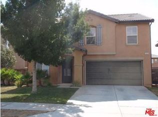 9458 Tamarisk Ave, Hesperia, CA 92345