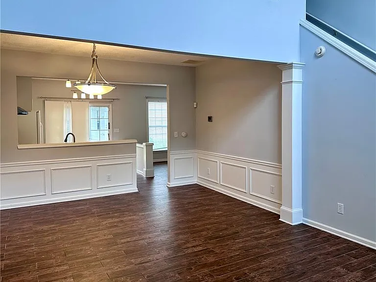 6004 Falling Water Ct — Photo 3