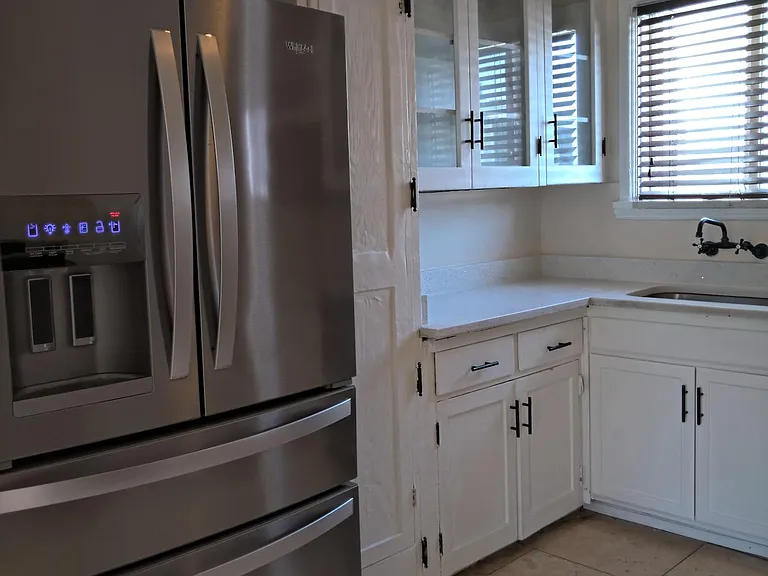 1321 E Mabel St — Photo 16