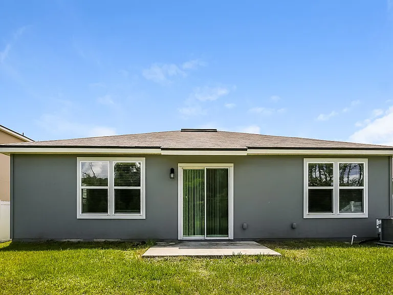 3586 Derby Forest Dr — Photo 18