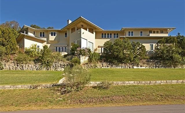 Main Home at 4120sqft.