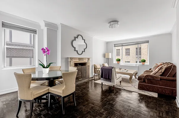 Sold by Sotheby's International Realty | media 1