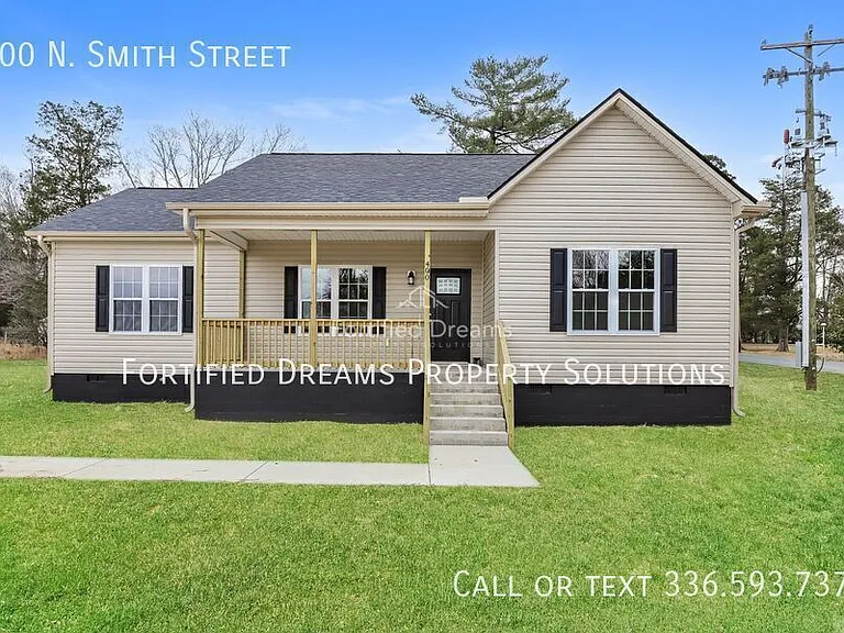 400 N Smith St — Photo 5