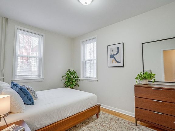 4th image of 678 Liberty Ave #1