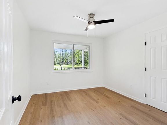 3rd image of 67487 Armel Rd
