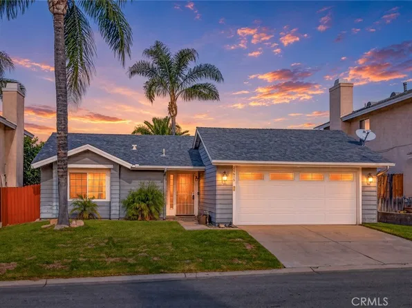28618 Greenville Dr, Highland, CA 92346