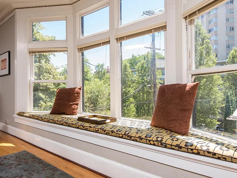 2161 SW Yamhill St #3 — Photo 5
