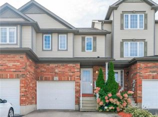 286 Sophia Cres, Kitchener, ON N2R1X9