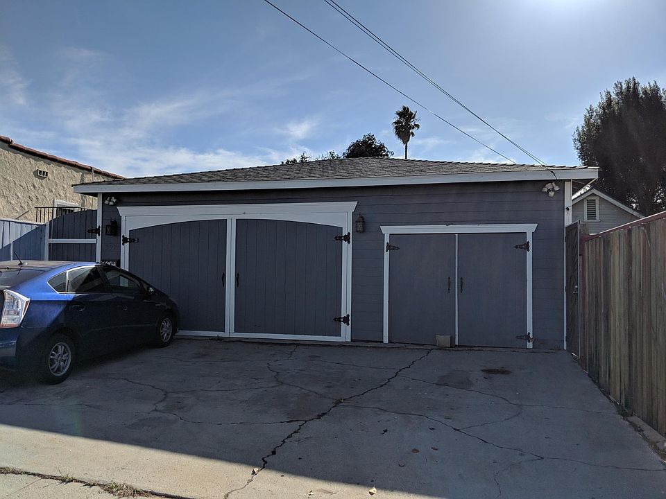 1st image of 520 Sheridan Way #2