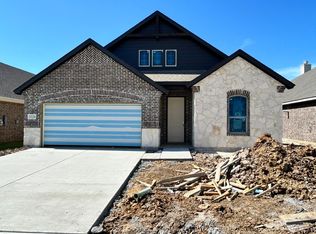 3528 Columbus St, Gainesville, TX 76240