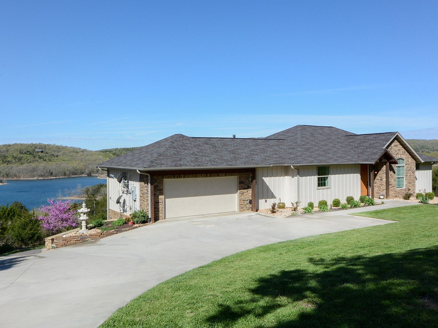 3905 Talking Rocks Rd, Branson West, MO 65737 Zillow