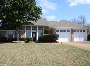 5336 Pontiac St, Ocean Springs, MS 39564