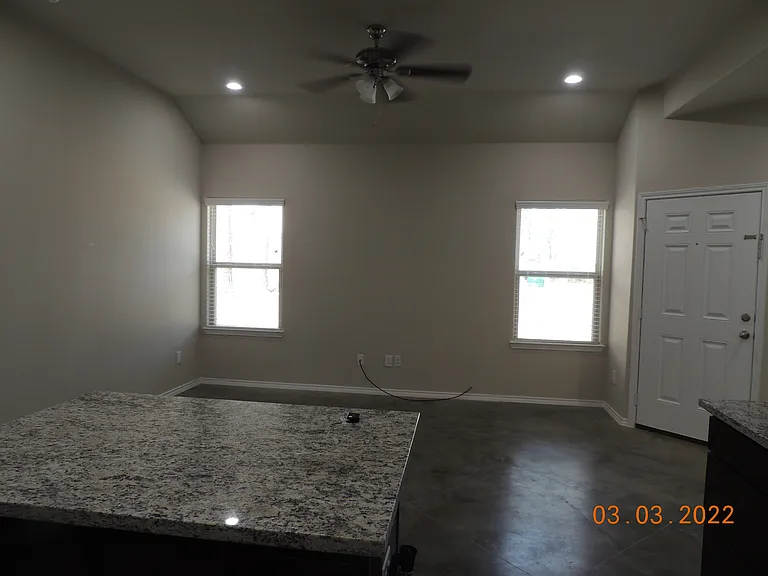 103 Summer Pl — Photo 11