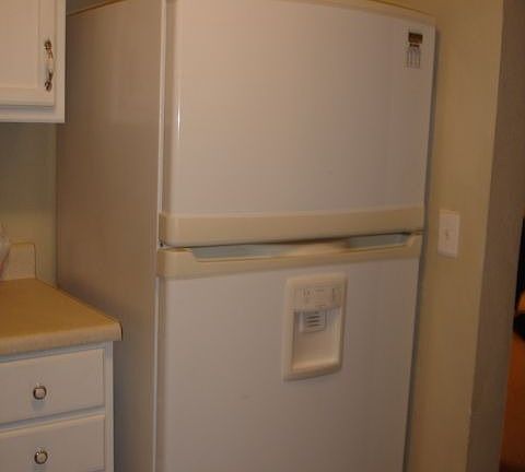 5th image of 802 NW 20th St