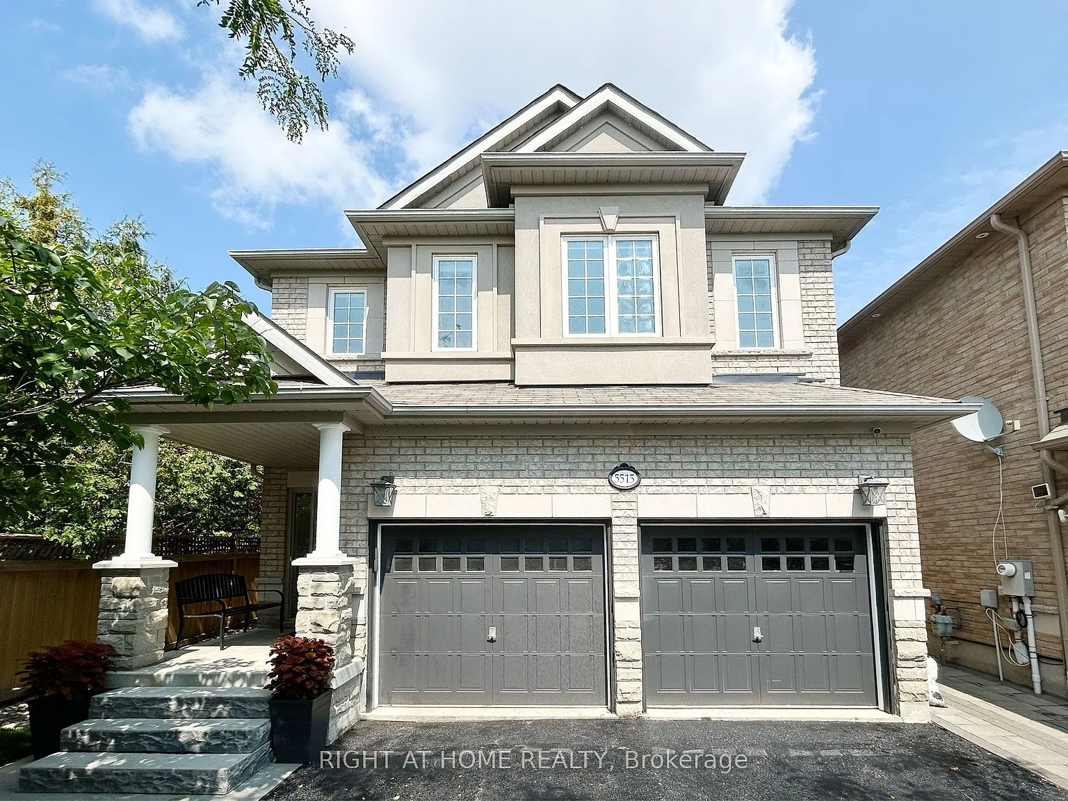 5515 Doctor Peddle Cres photo 1