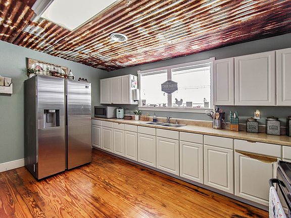 3rd image of 522A Back Project Rd