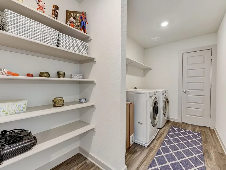 109 Cupreata Ln — Photo 19