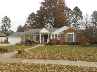 1330 Chesterfield Ave, Birmingham, MI