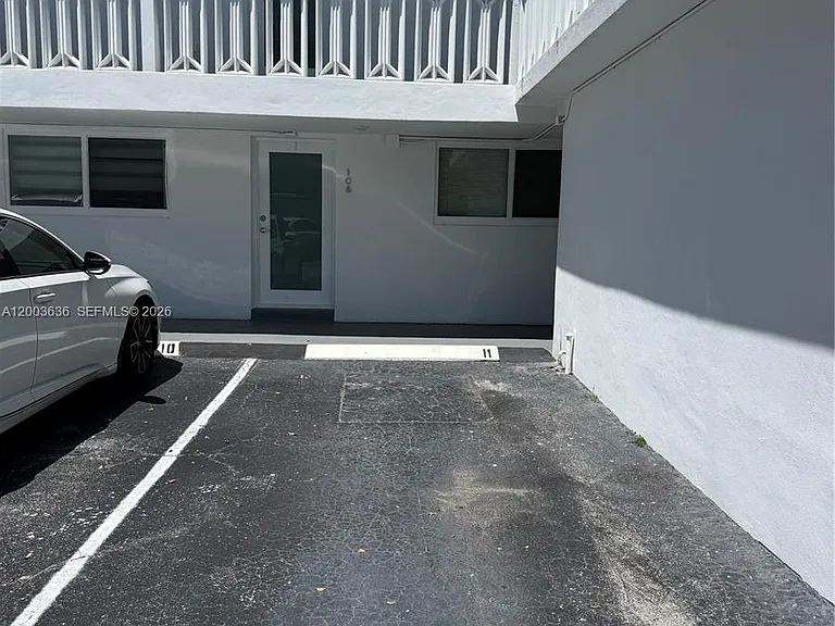 200 Galen Dr #111 — Photo 18