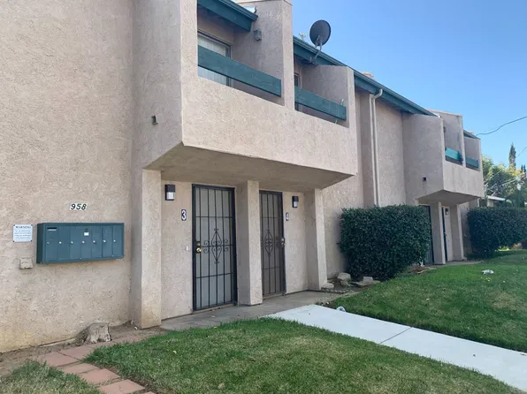 958 E Avenue Q #12, Palmdale, CA 93550