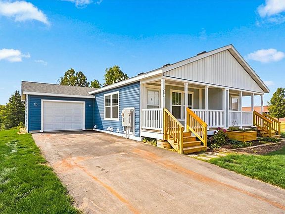 2nd image of 251 Panther Dr