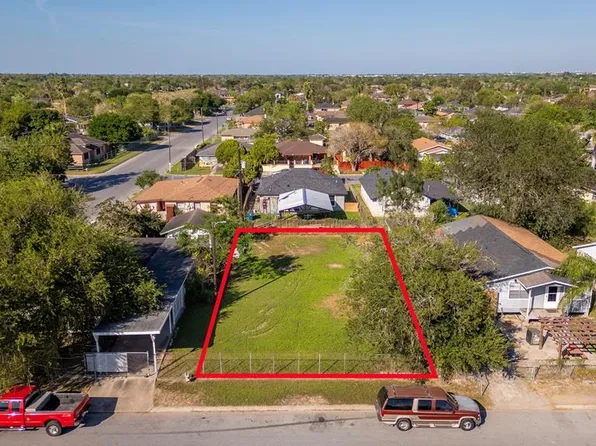 1905 Taxco Dr, Brownsville, TX 78521