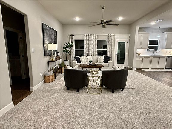 3rd image of 58 Lantana Ct