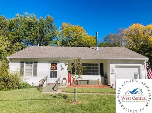 105 E Rogers St, Clinton, MO 64735