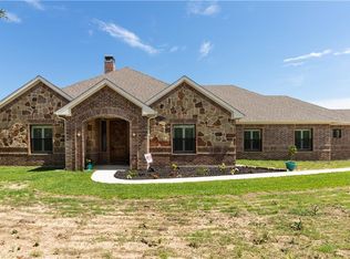 560 Carter Rd, Springtown, TX 76082